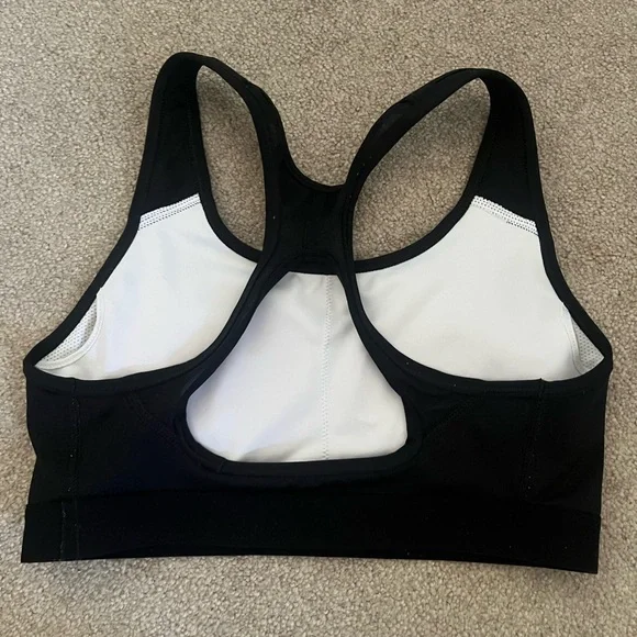 Nike Women Padded Sports Bras - Picture 8 of 8